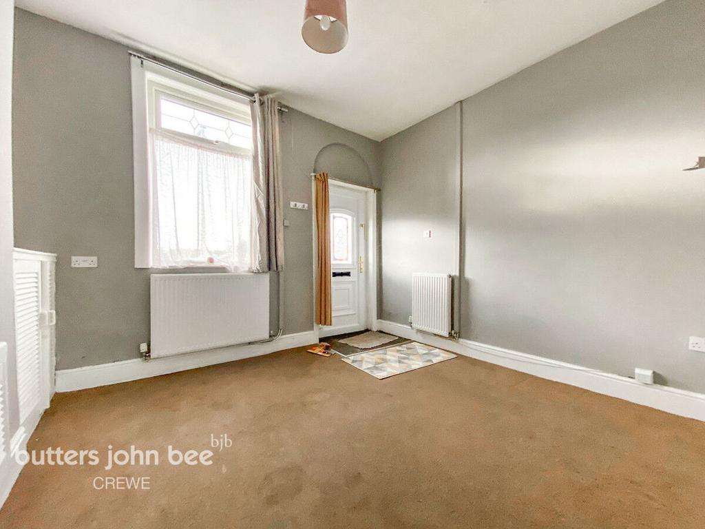 Henry Street, Crewe 2 bed terraced house for sale £63,000