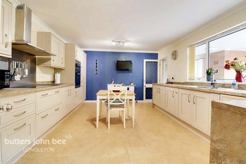 69 Sandbach Road, Congleton, CW12 4LL