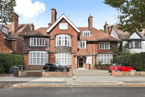 3 bedroom flat to rent, Elsworthy Road, Primrose Hill, London