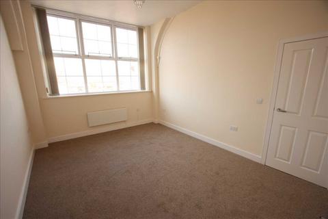 2 bedroom apartment for sale, Cambridge Court, Ellesmere Port