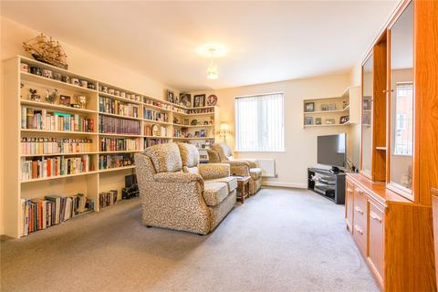 2 bedroom apartment for sale - Latimer Close, Brislington, BS4