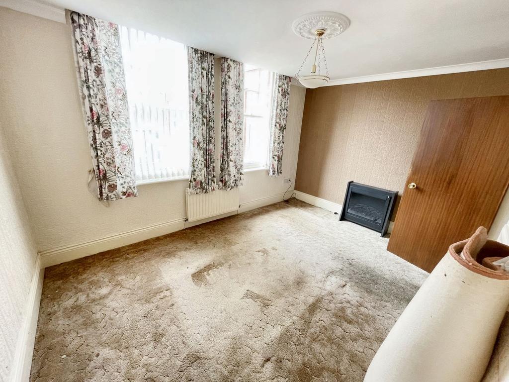 North Avenue, Harton, South Shields... 2 bed flat for sale £45,000