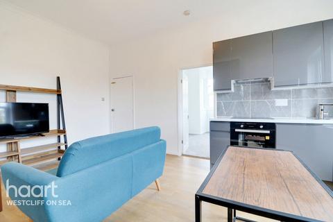 1 bedroom flat for sale, Finchley Road, WESTCLIFF-ON-SEA