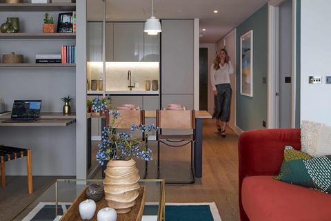 2 bedroom apartment for sale, Cassini Apartments, Cascade Way, London, W12