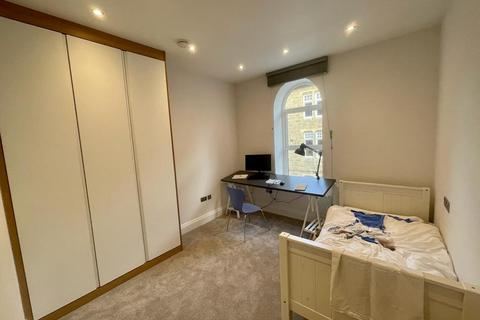 2 bedroom flat to rent, Brook Street, Ilkley, West Yorkshire, LS29