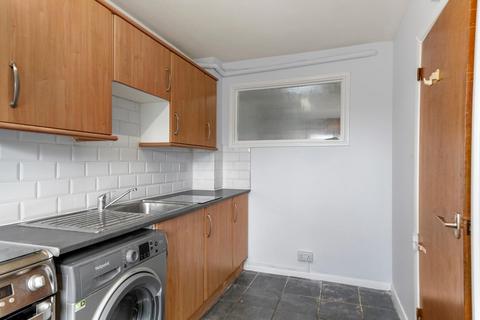 2 bedroom apartment to rent - Haywood Court, Oak Lane, London, N11