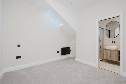 2 bedroom apartment for sale, Richmond Road, Kingston upon Thames, KT2