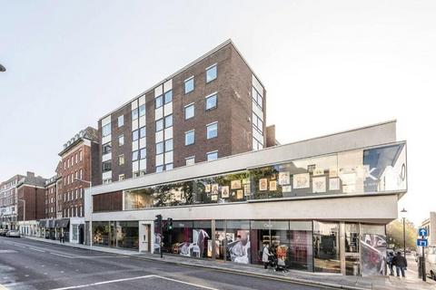 undefined, Fulham Road, Chelsea