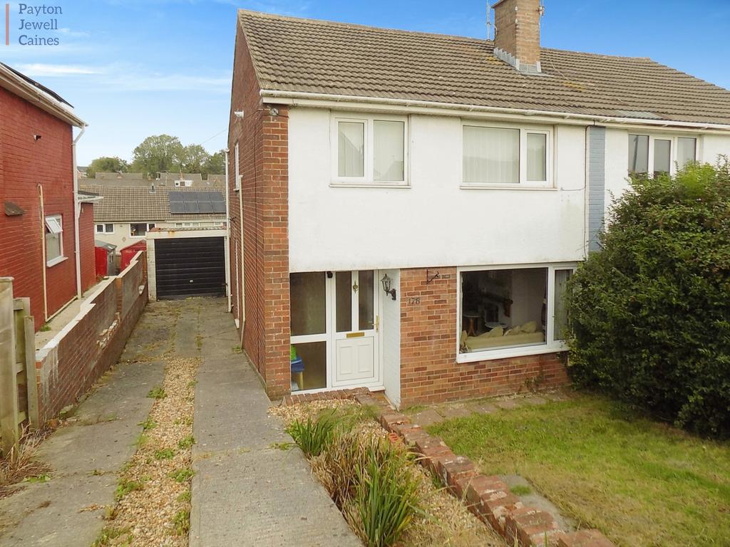 Merlin Crescent, Bridgend, Bridgend County. CF31 4QJ 3 bed semi