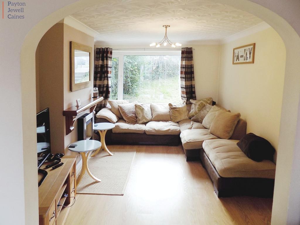 Merlin Crescent, Bridgend, Bridgend County. CF31 4QJ 3 bed semidetached house for sale £193,000