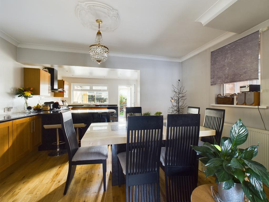 Seaton Road, Hessle, HU13 3 bed terraced house for sale £200,000