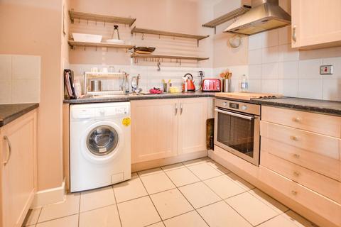 2 bedroom flat to rent, Chatsworth House, 19 Lever Street, Northern Quarter, Manchester, M1