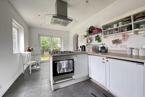 Treehayes Crabb Lane, Exeter, EX2 9JD