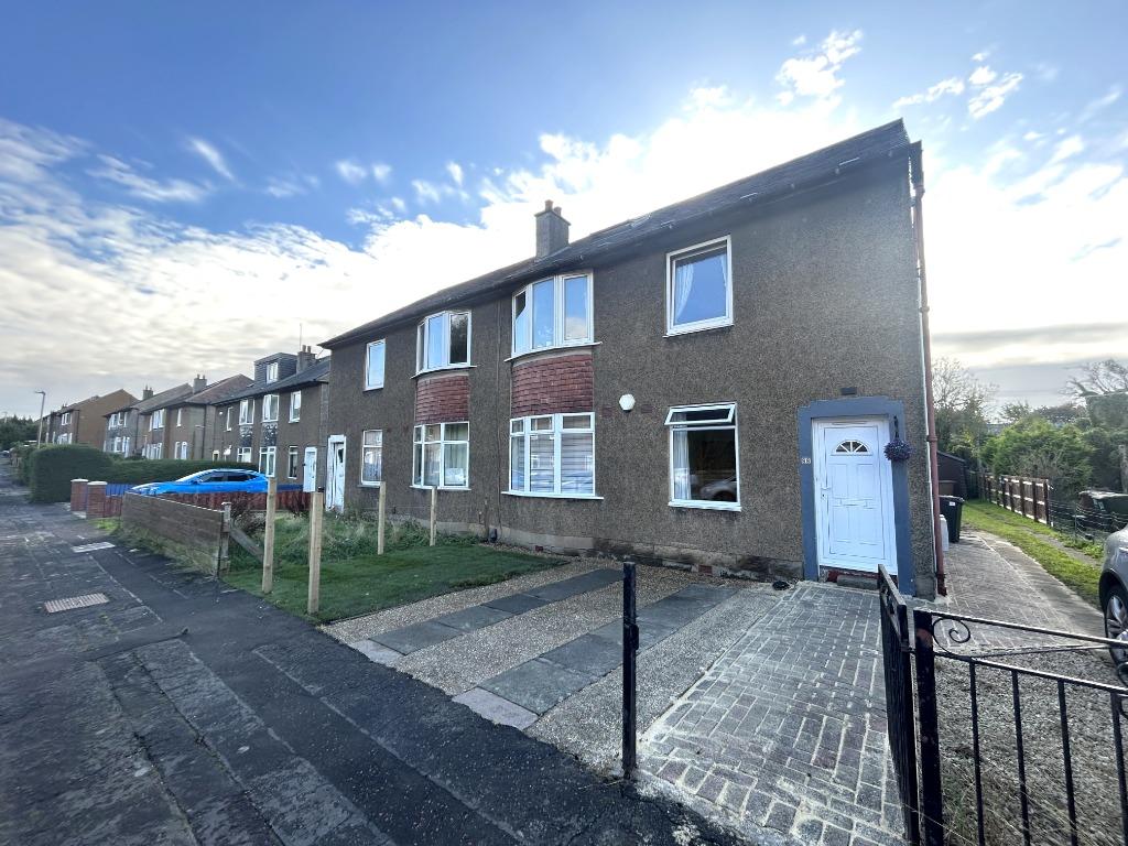 Carrick Knowe Road, Carrick Knowe, Edinburgh, EH12 2 bed flat £1,350