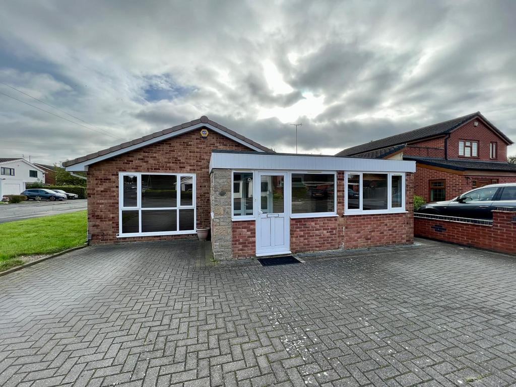 Kingsway Road, Leicester, LE5 3 bed bungalow for sale £345,000