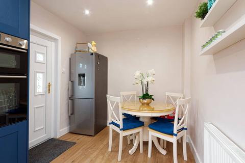 21 Muirside Road, Strathaven, ML10 6BT