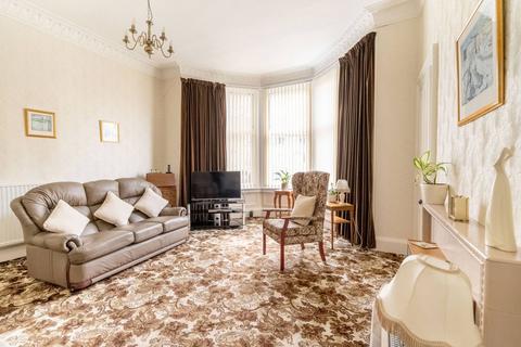 11 Cameron Park, Edinburgh, EH16 5JY