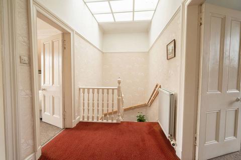 11 Cameron Park, Edinburgh, EH16 5JY