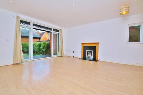 3 bedroom end of terrace house to rent, Princess Mary Close, Guildford, Surrey, GU2