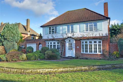 3 bedroom detached house to rent, Marlowe Close, Chislehurst, BR7