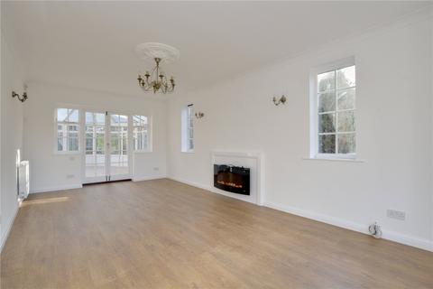 3 bedroom detached house to rent, Marlowe Close, Chislehurst, BR7