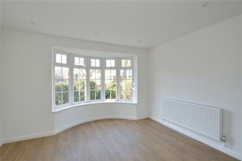 3 bedroom detached house to rent, Marlowe Close, Chislehurst, BR7