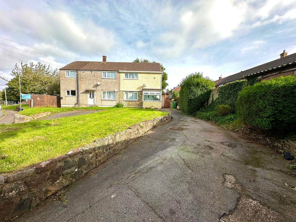 Ball Lane, Llanrumney, Cardiff. CF3 2 bed semidetached house for sale
