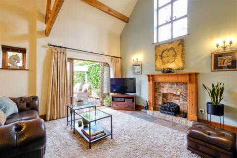 Lower Bean Barn Cottage Church Road, Bradley Green, Redditch, B96 6SW