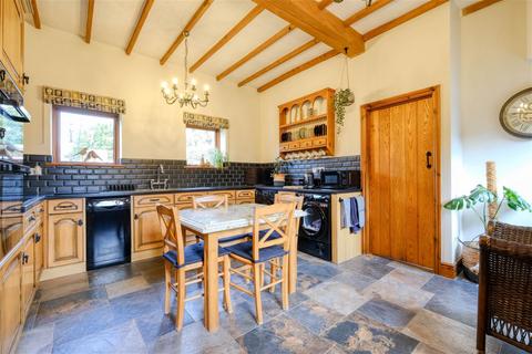 Lower Bean Barn Cottage Church Road, Bradley Green, Redditch, B96 6SW