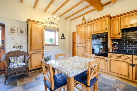 Lower Bean Barn Cottage Church Road, Bradley Green, Redditch, B96 6SW