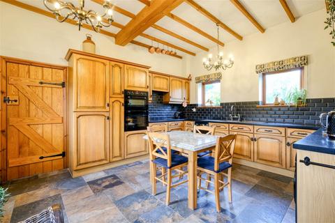 Lower Bean Barn Cottage Church Road, Bradley Green, Redditch, B96 6SW
