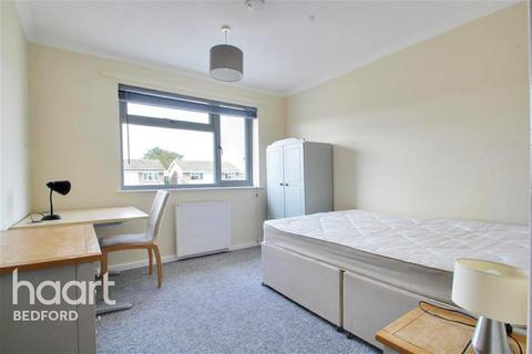 1 bedroom in a house share to rent, Clovelly Way