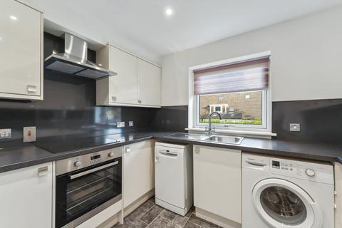 2 bedroom flat to rent, Mearns Road, Newton Mearns, Glasgow, G77 5LT