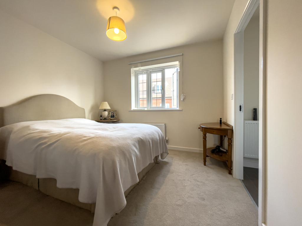 24 Emperor Way - Bed 1