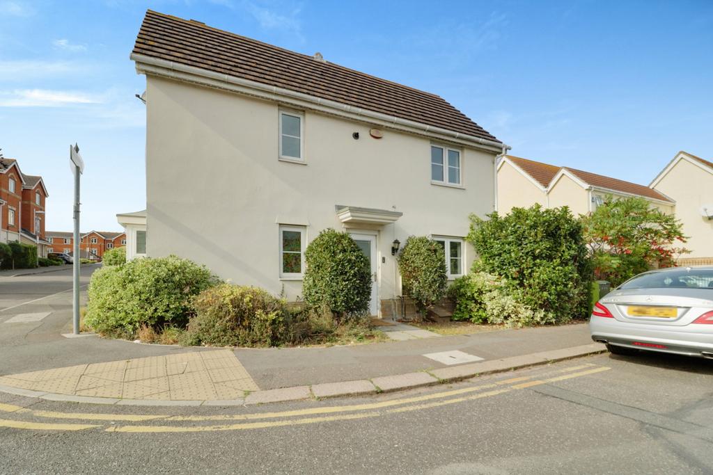 Victoria Road, Southendonsea, SS1 3 bed semidetached house to rent