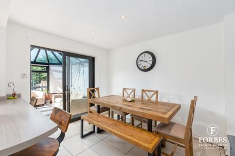 15 Ashdown Drive, Clayton Le Woods, Chorley, PR6 7SQ