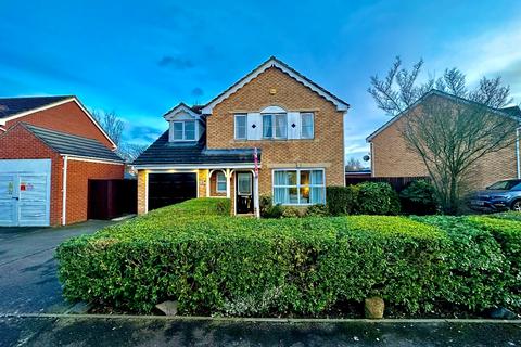 5 bedroom detached house for sale - Bancroft Chase, Hornchurch