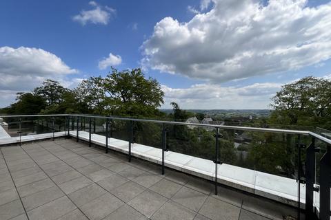 2 bedroom penthouse for sale, Guinevere House, Fellowes Rise, Winchester, Hampshire, SO22
