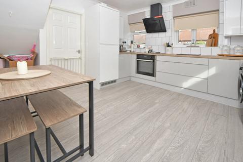 507 Beverley Drive, Stoke-on-trent, ST2 0QB