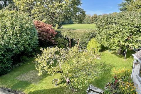 5 Barn Road, Broadstone, BH18 8NH