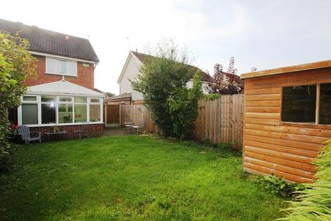 2 bedroom semi-detached house for sale - Housesteads Drive, Hoole, Chester, CH2