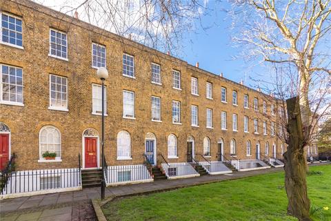 28 Tibberton Square, London, N1 8SF