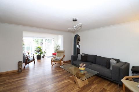 34 Fallowfield Road, Walsall, WS5 3DH