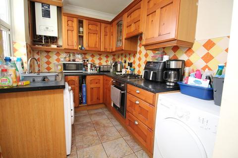 2 bedroom terraced house for sale, Newark Road, Mexborough S64