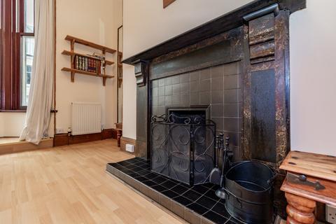 1 bedroom flat to rent, Holburn Street, Aberdeen, AB10
