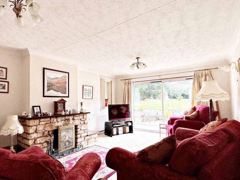 Holloway, Pershore 3 bed bungalow for sale £440,000