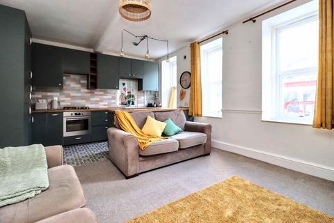 1 bedroom apartment to rent, Hotwell Road, Bristol