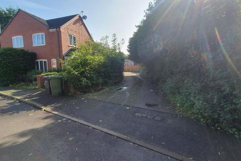 2 bedroom townhouse for sale - 24 Langsett Road, Wolverhampton, West Midlands, WV10 0TE