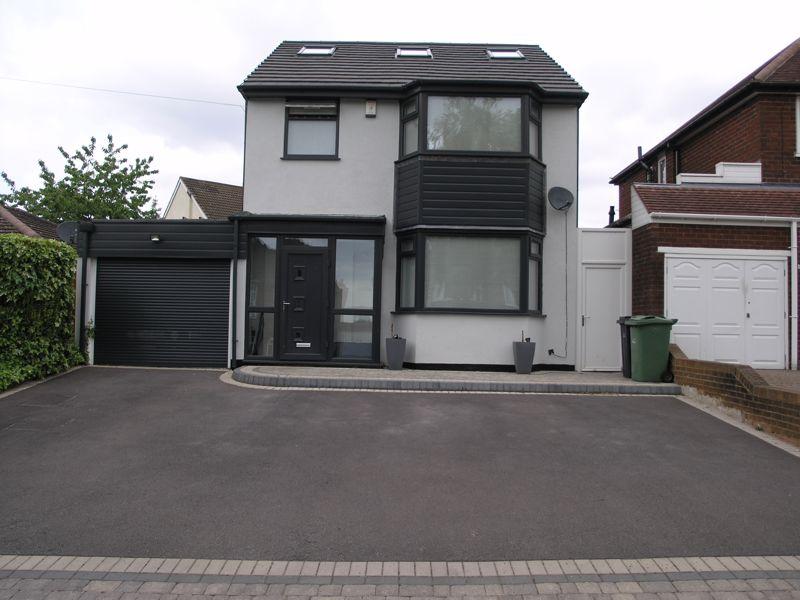 Manor Abbey Road, Halesowen B62 4 bed detached house £525,000