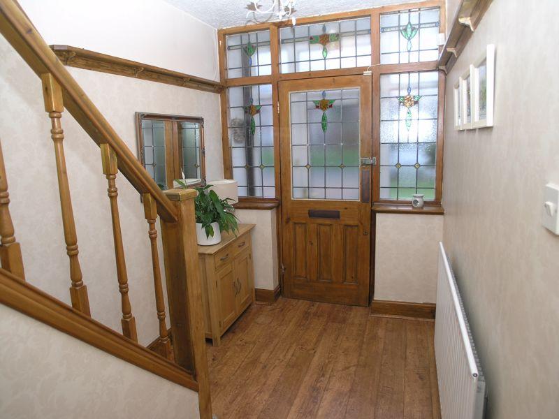 Carters Lane, Halesowen B62 4 bed semidetached house £475,000